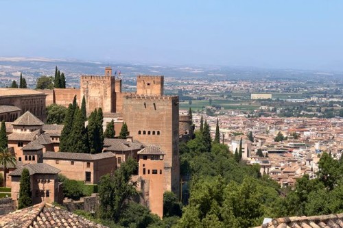 Granada e Palácio de Alhambra